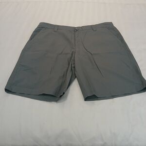 Columbia Flat Front Gray Chino Shorts Men's Size 36